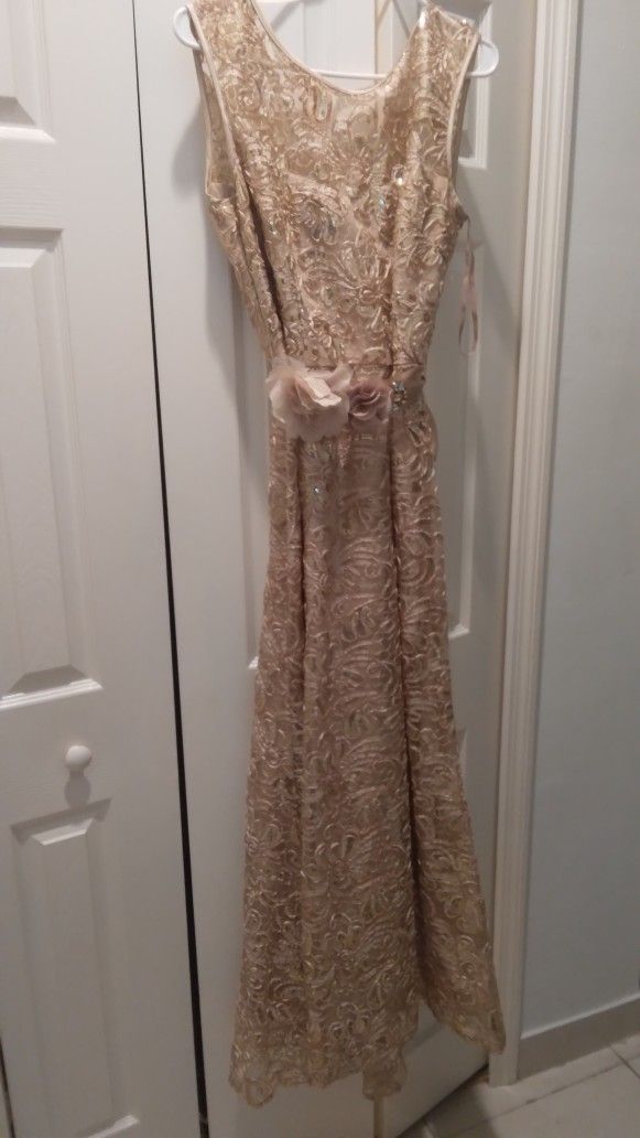 Elegant Gold Party Dress