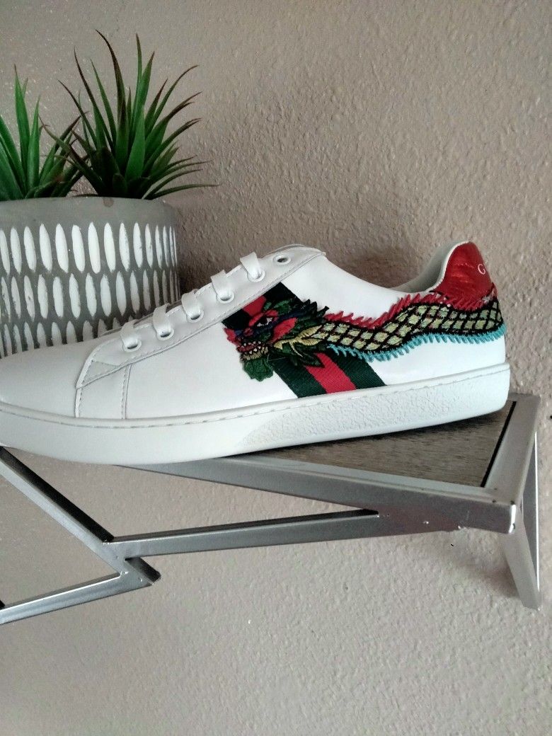 Gucci Size 10