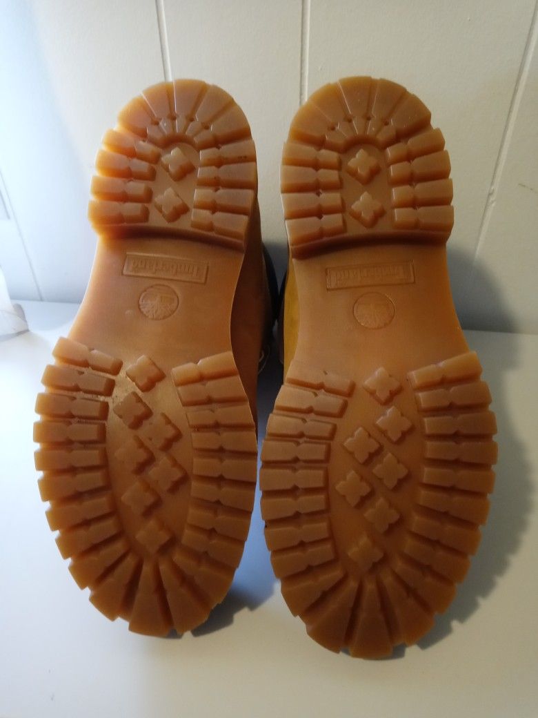 Timberland Waterproof Boots. Men size 10. Good Condition