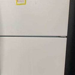 New Whirlpool Refrigerator!! Comes with Warranty , top freezer! Thumbnail