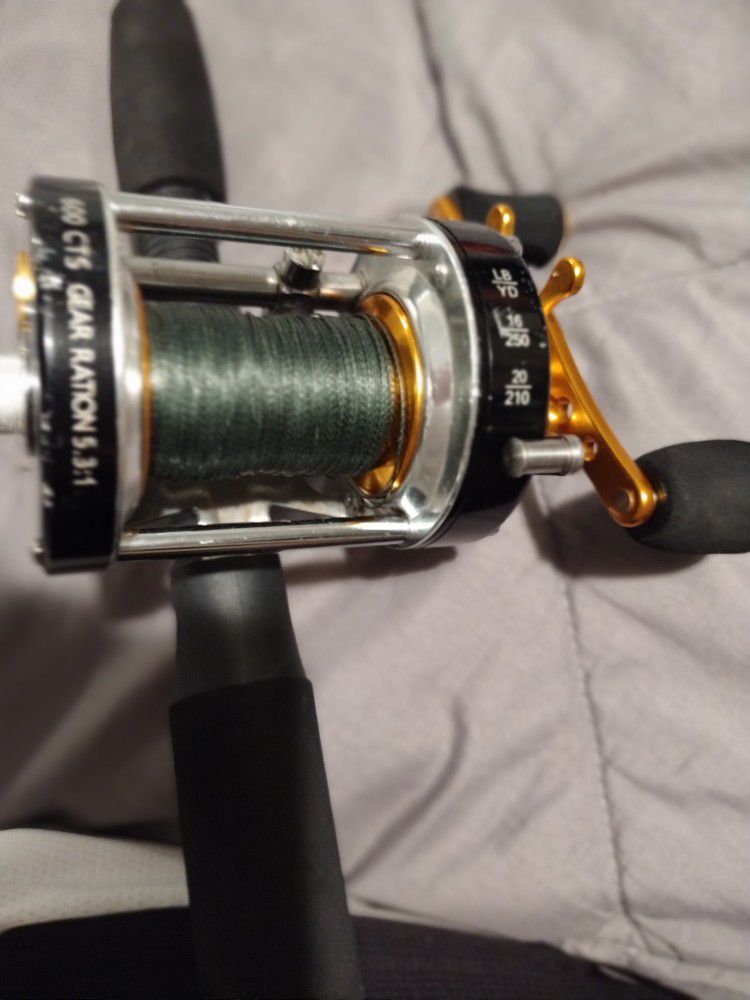 Shakespeare Tiger Rod With Catfish Pro Tournament Reel