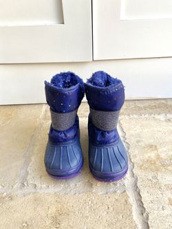Toddler Snow Boots Size 6 Thumbnail