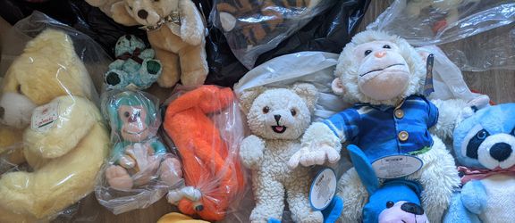 Stuffed Animals Bears, Looney Tunes, Dogs, Monkeys, and Many Others ..... Thumbnail
