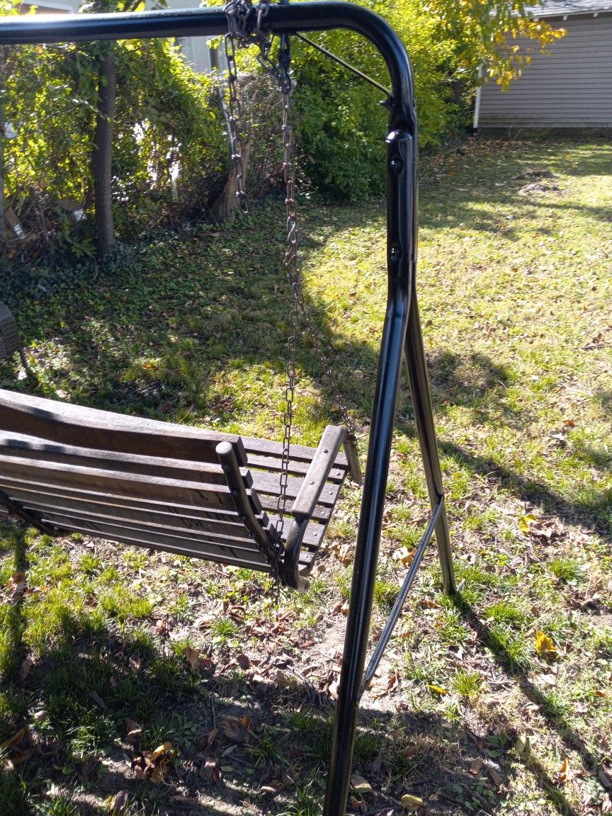 Nice Standin Swing Could Use Some Paint
