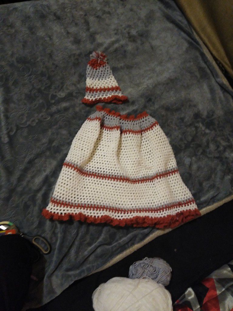 Hand Made New Poncho And Hat Never Worn Make Offer