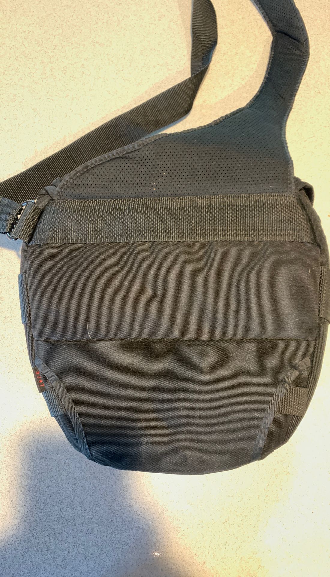 Tarmac DSLR camera Pouch. Velocity 7 shoulder bag.