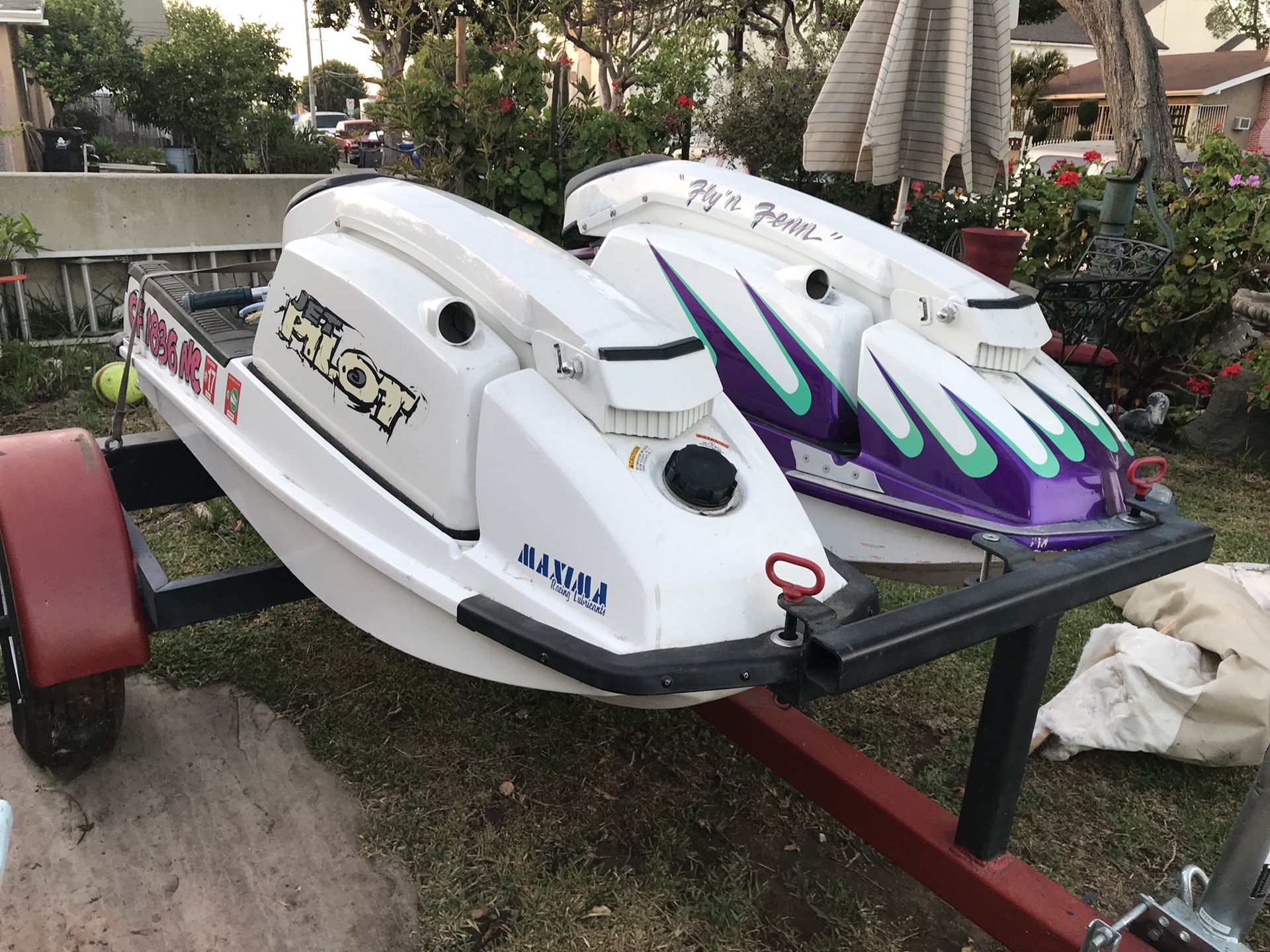 Jet ski