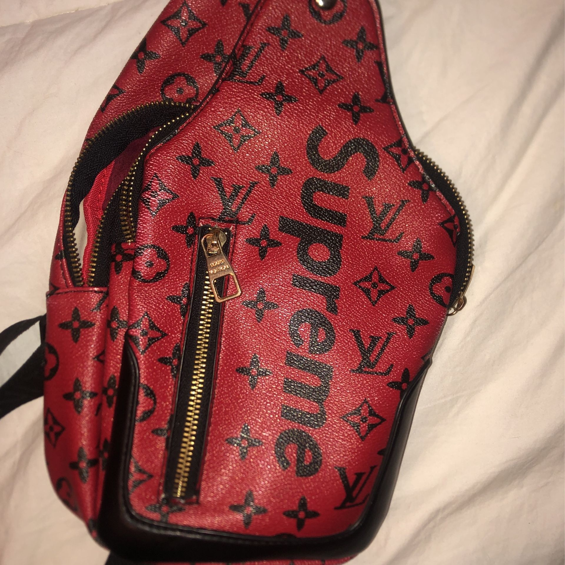 Supreme Chest Fannypack