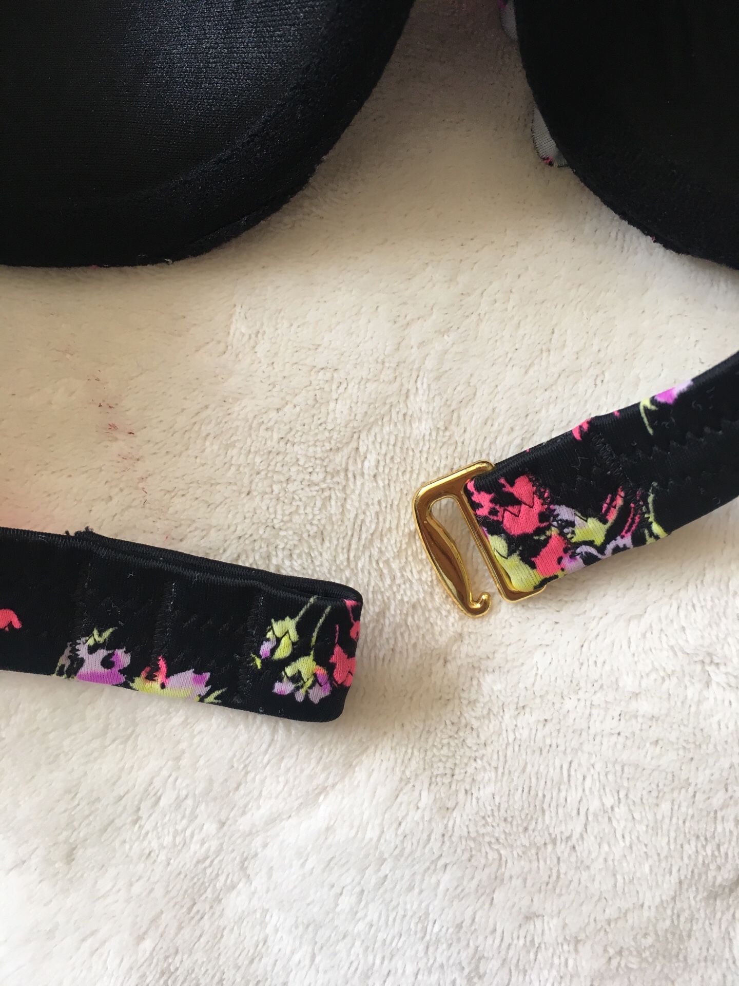 Victoria’s Secret Swim Bikini Top