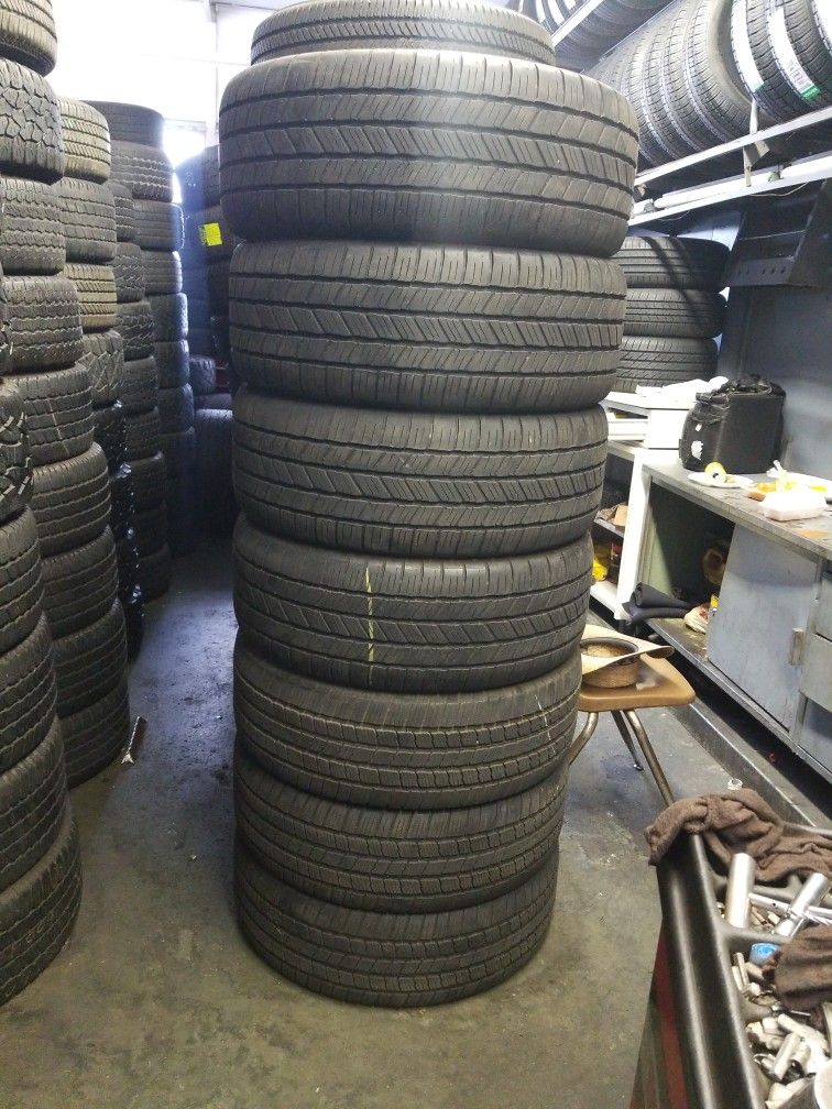Vendo un set de llantas 275/55/R20 marca Goodyear