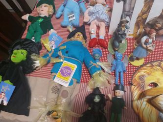 Vintage Wizard of Oz Over 50pc Collection Thumbnail