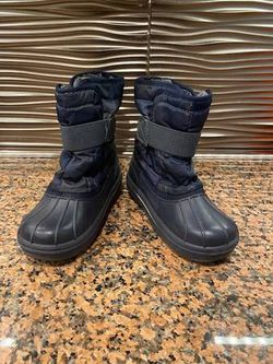 Kids Snow Boots Size 12 (toddler) Thumbnail