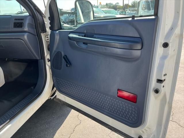 2001 Ford Super Duty F-350 SRW