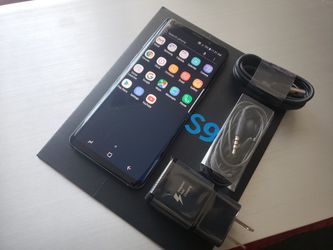 Samsung Galaxy S9 , Unlocked for All Company Carrier,  Excellent Condition like New Thumbnail
