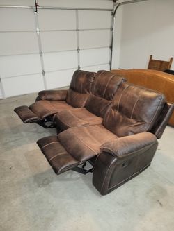 Three seat leather recliner Thumbnail