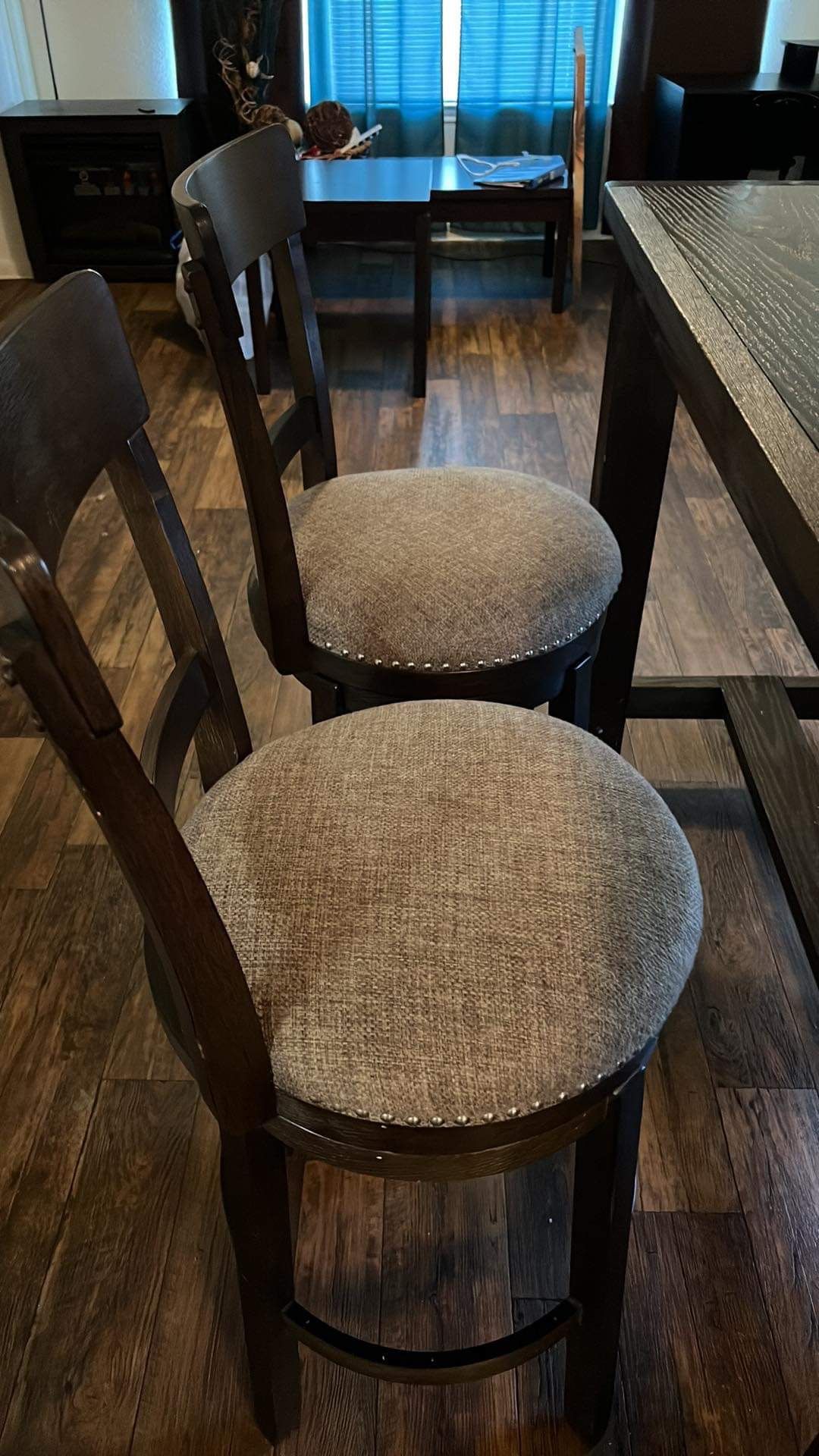 All Wood Table With Bar Stools & Large Marilyn Monroe wooden Portraits