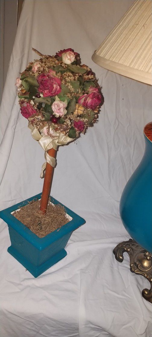 Vintage Lamp & Topiary Lot