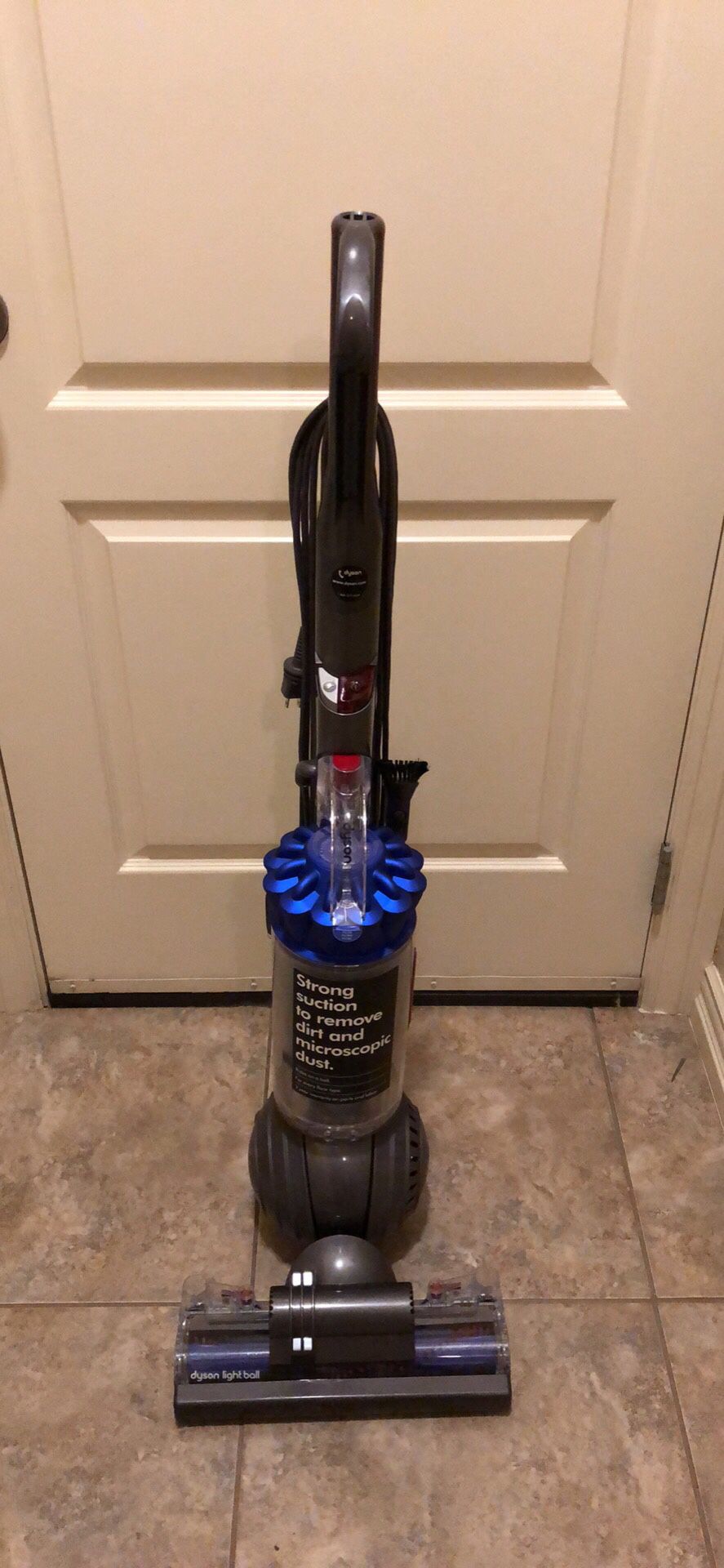Dyson Lightball Vacuum