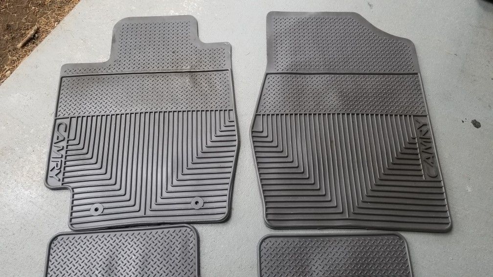 Toyota Camry floor Mats 2010