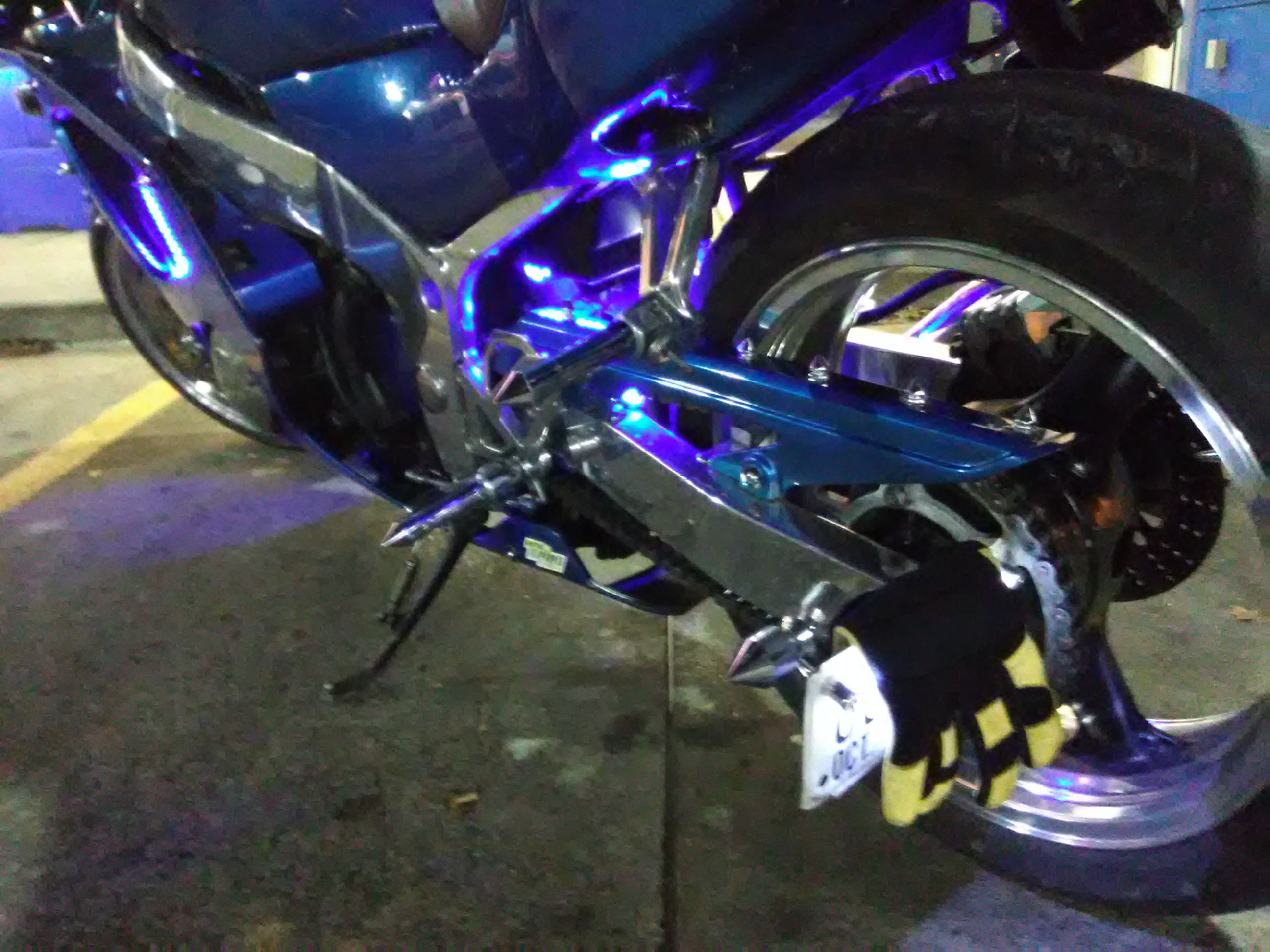 Fully custom built95 ninja Zx6r