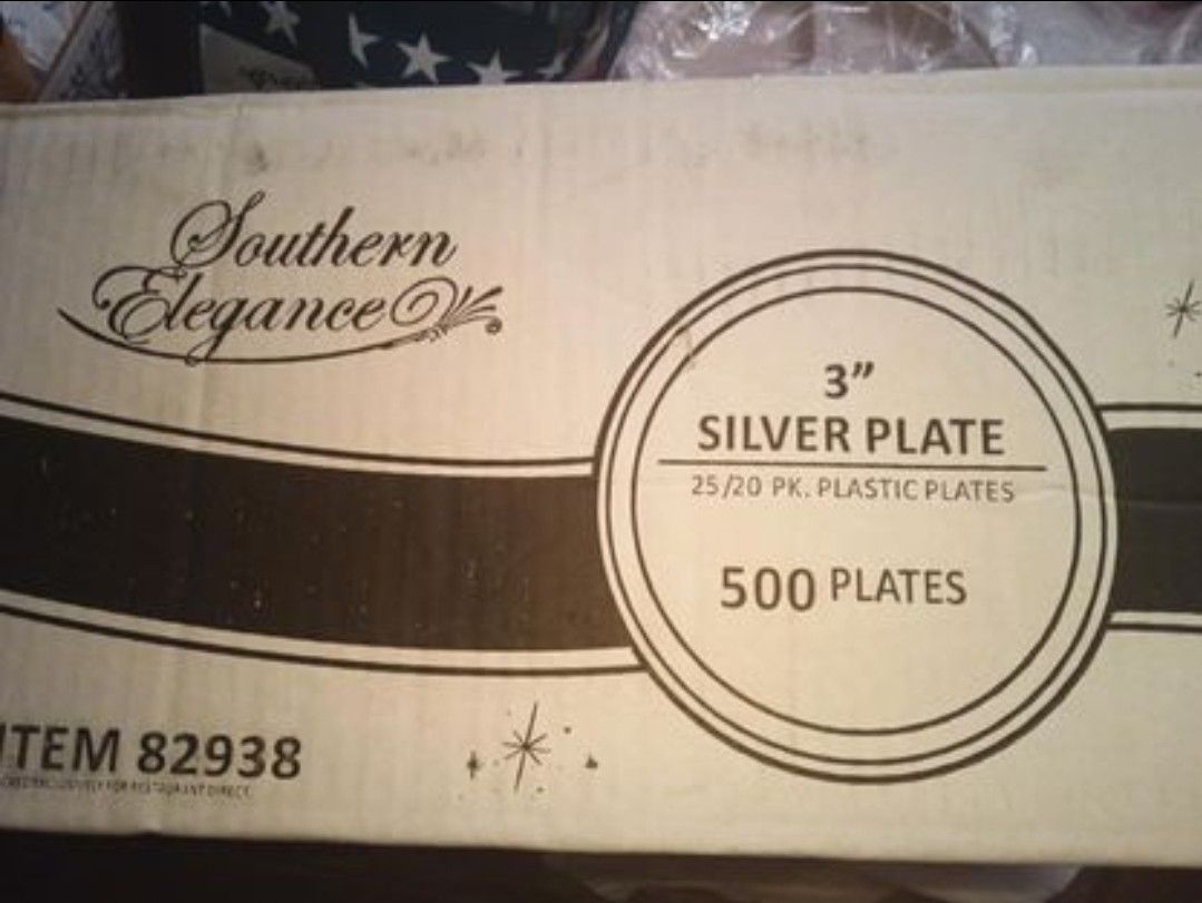500 Silver 3" square Dessert Plates Plastic