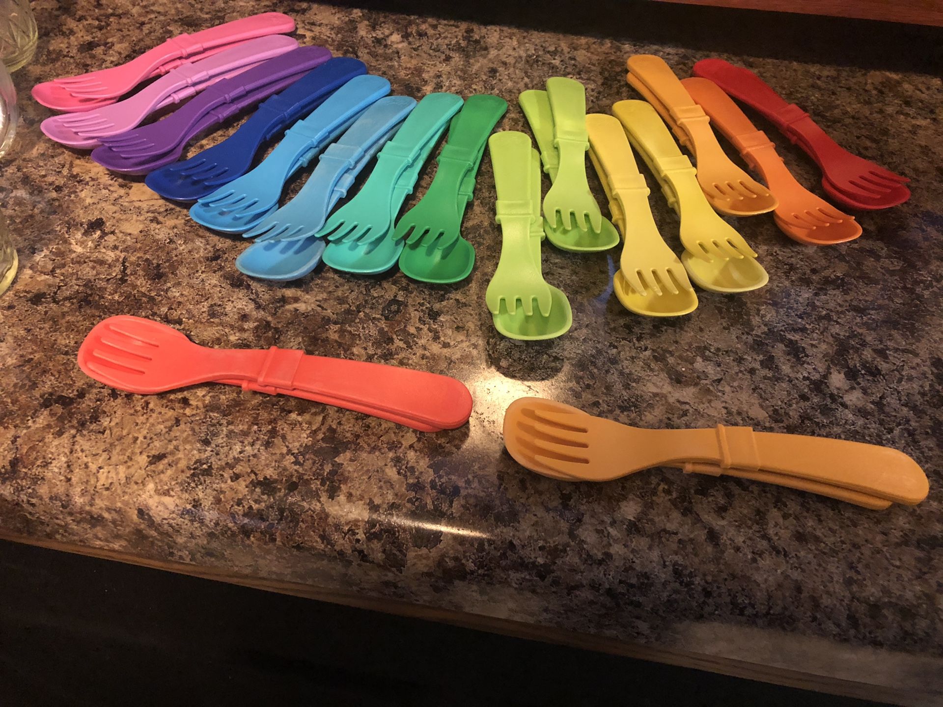 Seventeen sets of Replay brand children’s fork-and-spoon ware