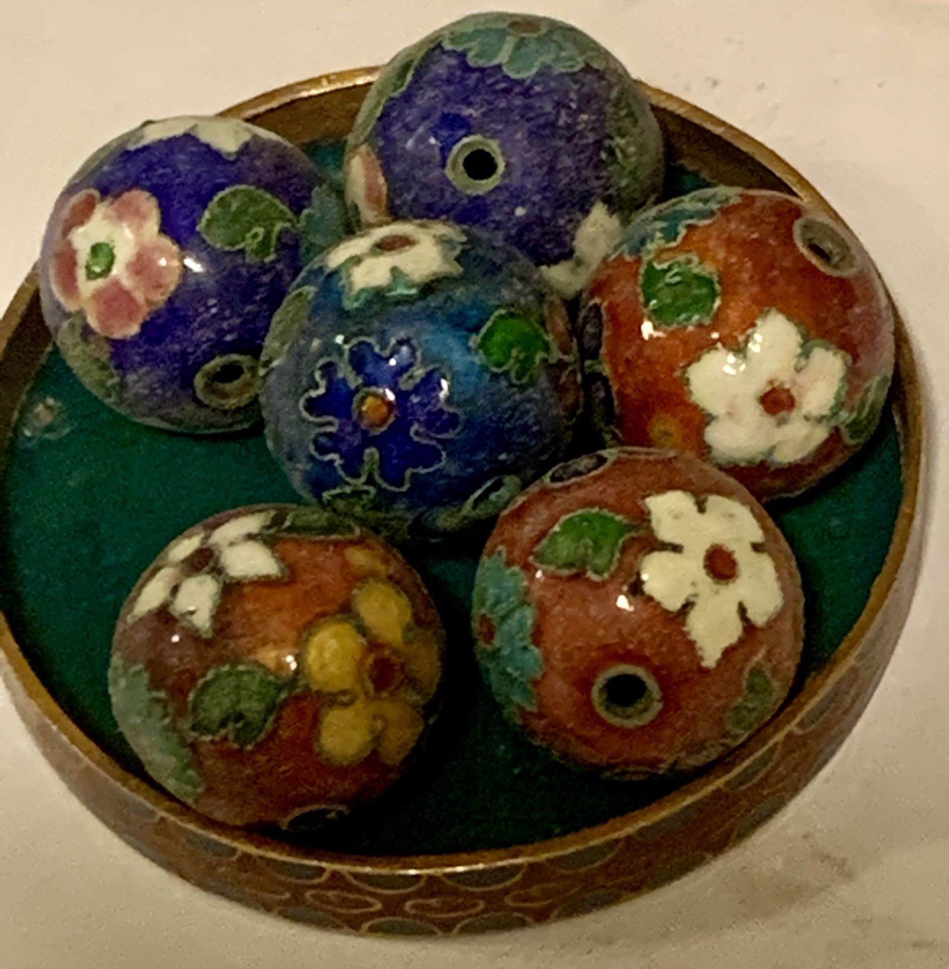 Vintage Set Of Chinese Cloisonné Container, Chinoiserie, Trinket with the 2 Dragons Motif, and 6 Cloisonné Beads With The Flowers Around