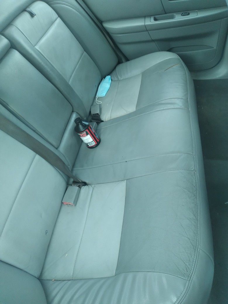 2008 Ford Taurus