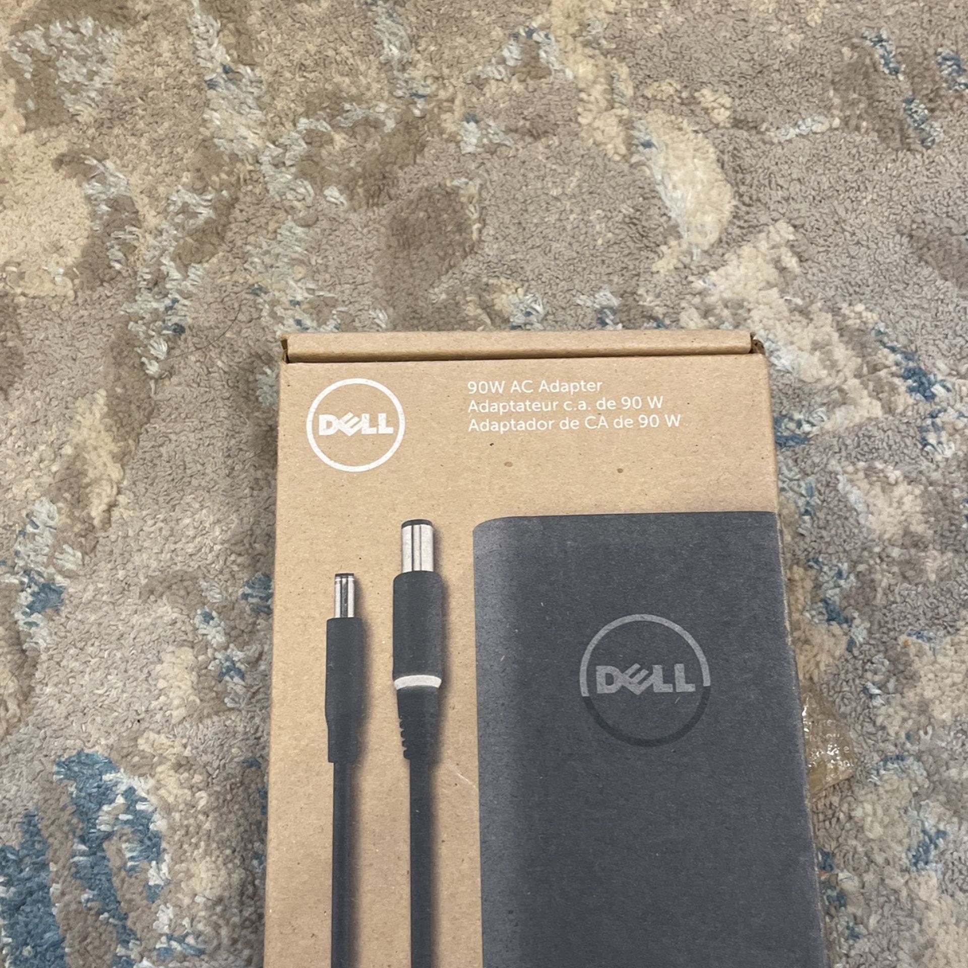DELL 90 Watt AC Adapter