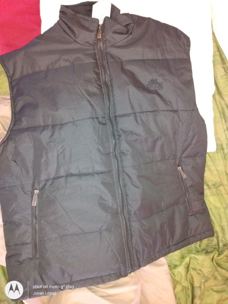 Max'S Brand New Vest xxL