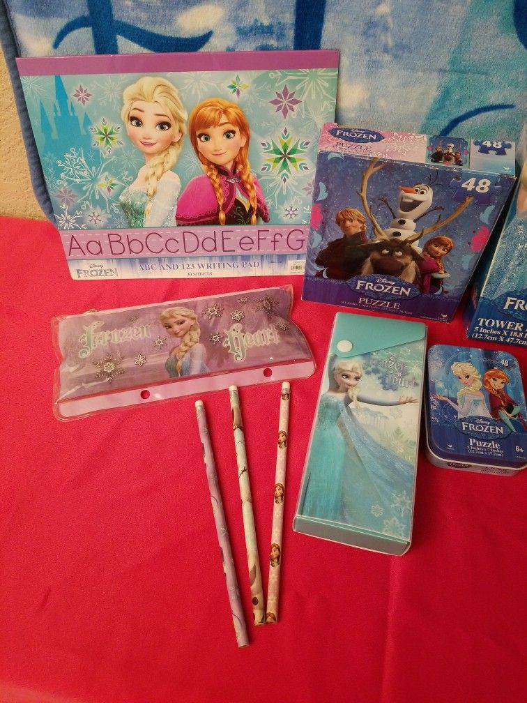 FROZEN ELSA AND ANNA