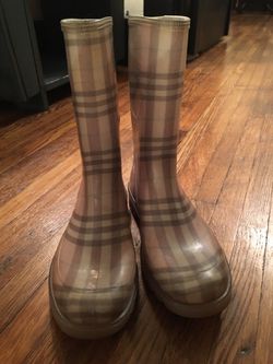 Burberry rain boots Thumbnail
