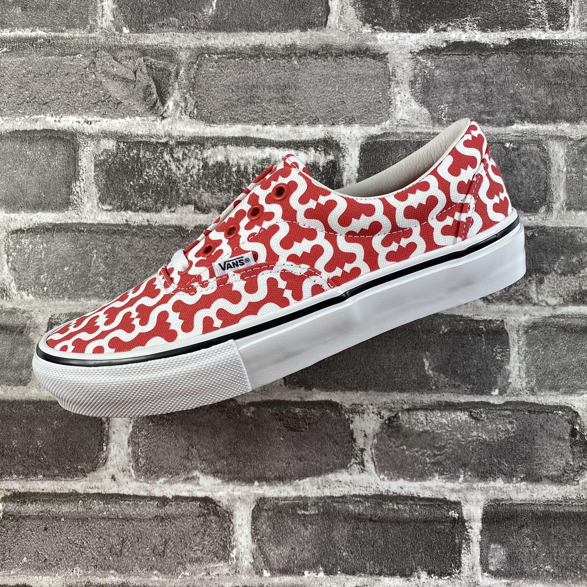 2021 SUPREME VANS RED MONOGRAM S LOGO SKATE SHOE MENS SIZE 8