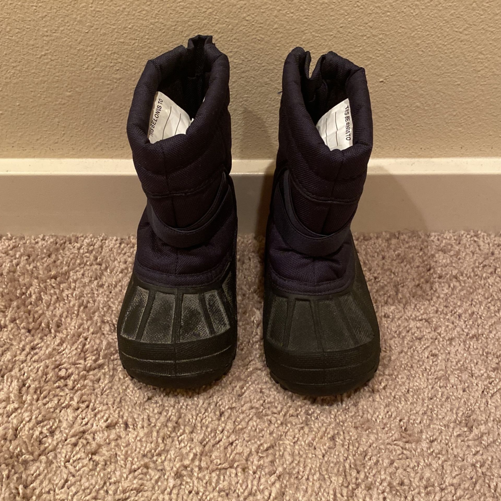 Toddler Snow Boots - Size 5 - $10
