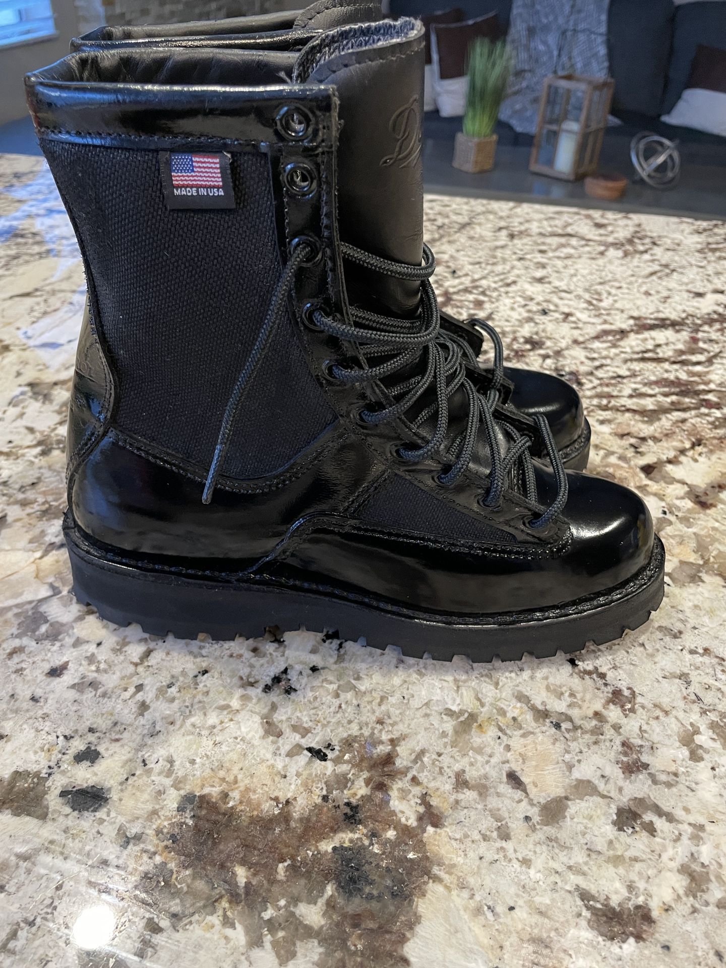 Danner Acadia 8” womens Tactical Duty boots - Brand New