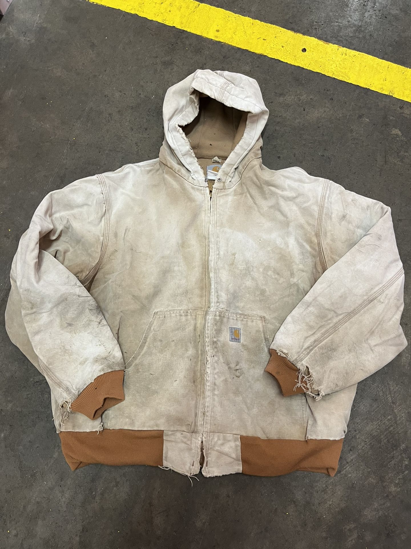 Distressed Carhartt Work Wear Jacket Mid 90’s