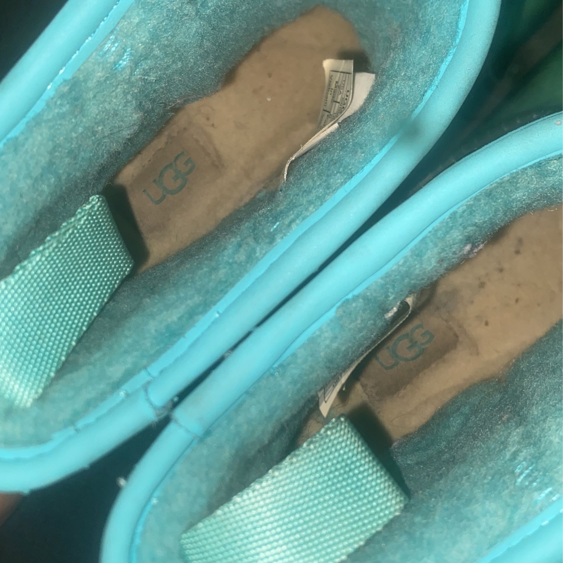 Turquoise Ugg Boots Size 7 In Women 