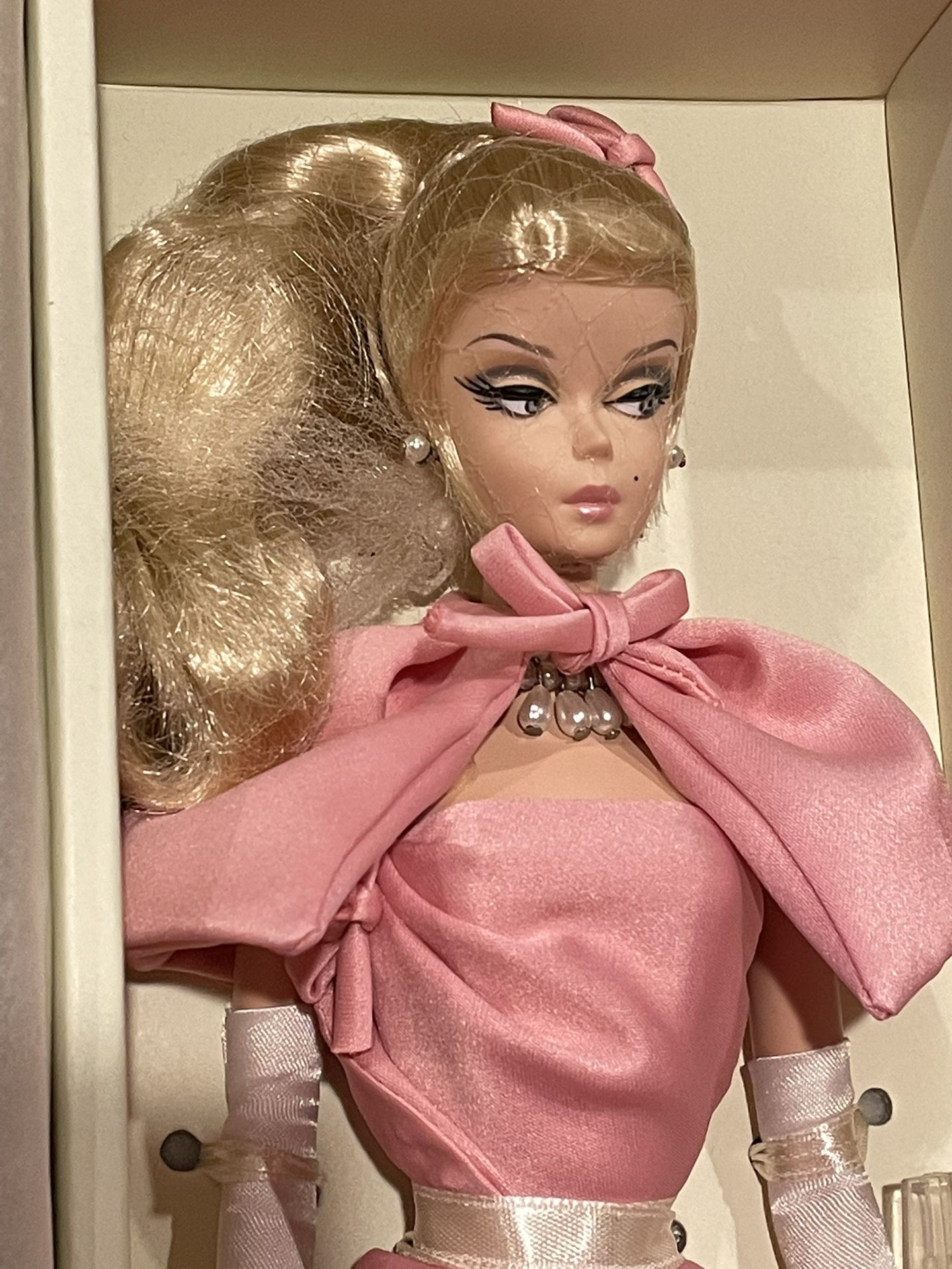 Movie Mixer Barbie Silk Stone Fashion model Collection Gold Label 