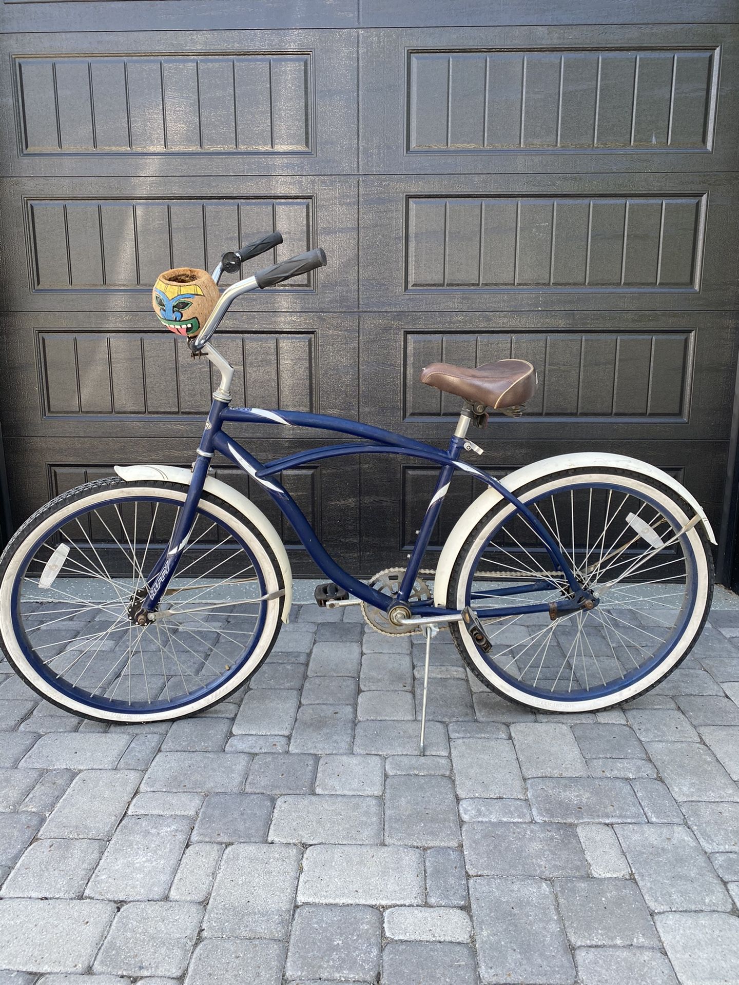 Huffy Retro Beach Cruiser