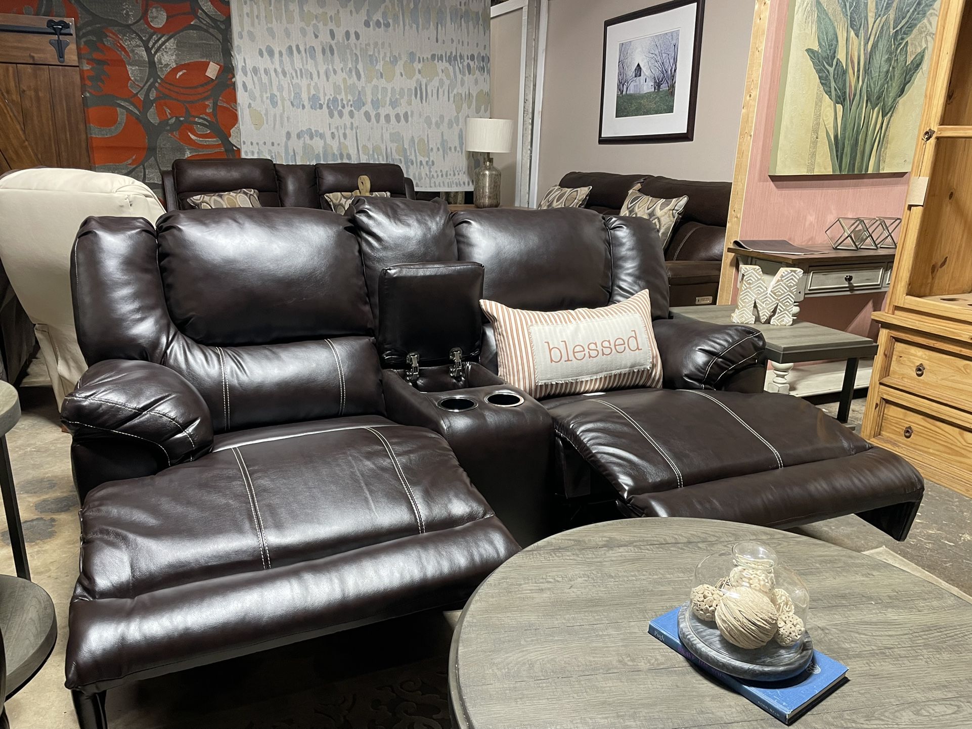 RECLINING SOFA AND LOVESEAT *SUPER COMFORTABLE* HIGH POINT DISCOUNT FURNITURE