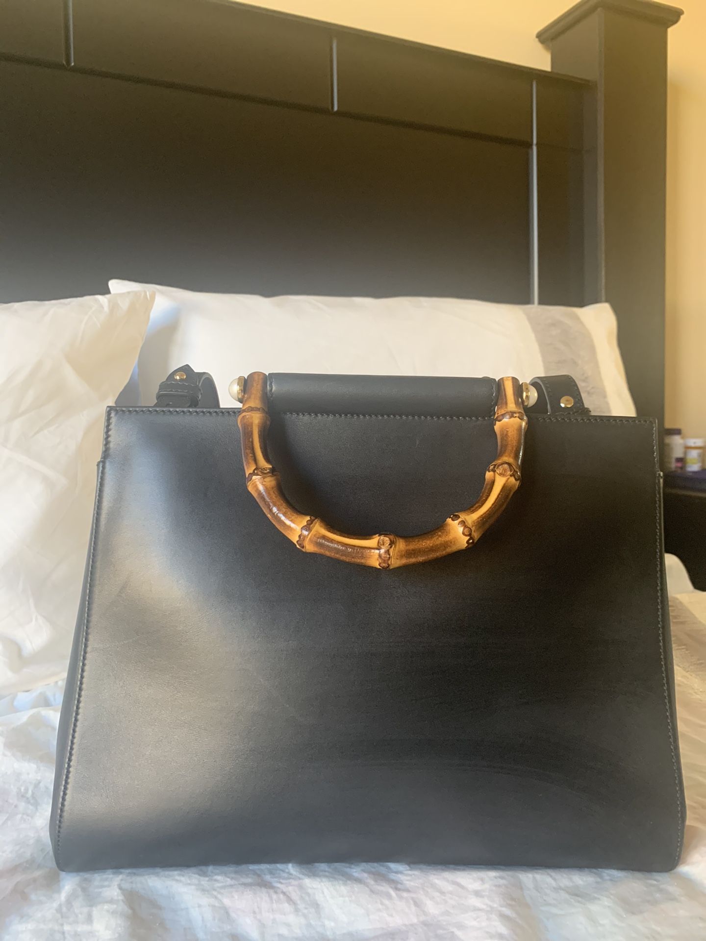 Brand New Gucci Nymphaea Medium Top Handle Bag In Black
