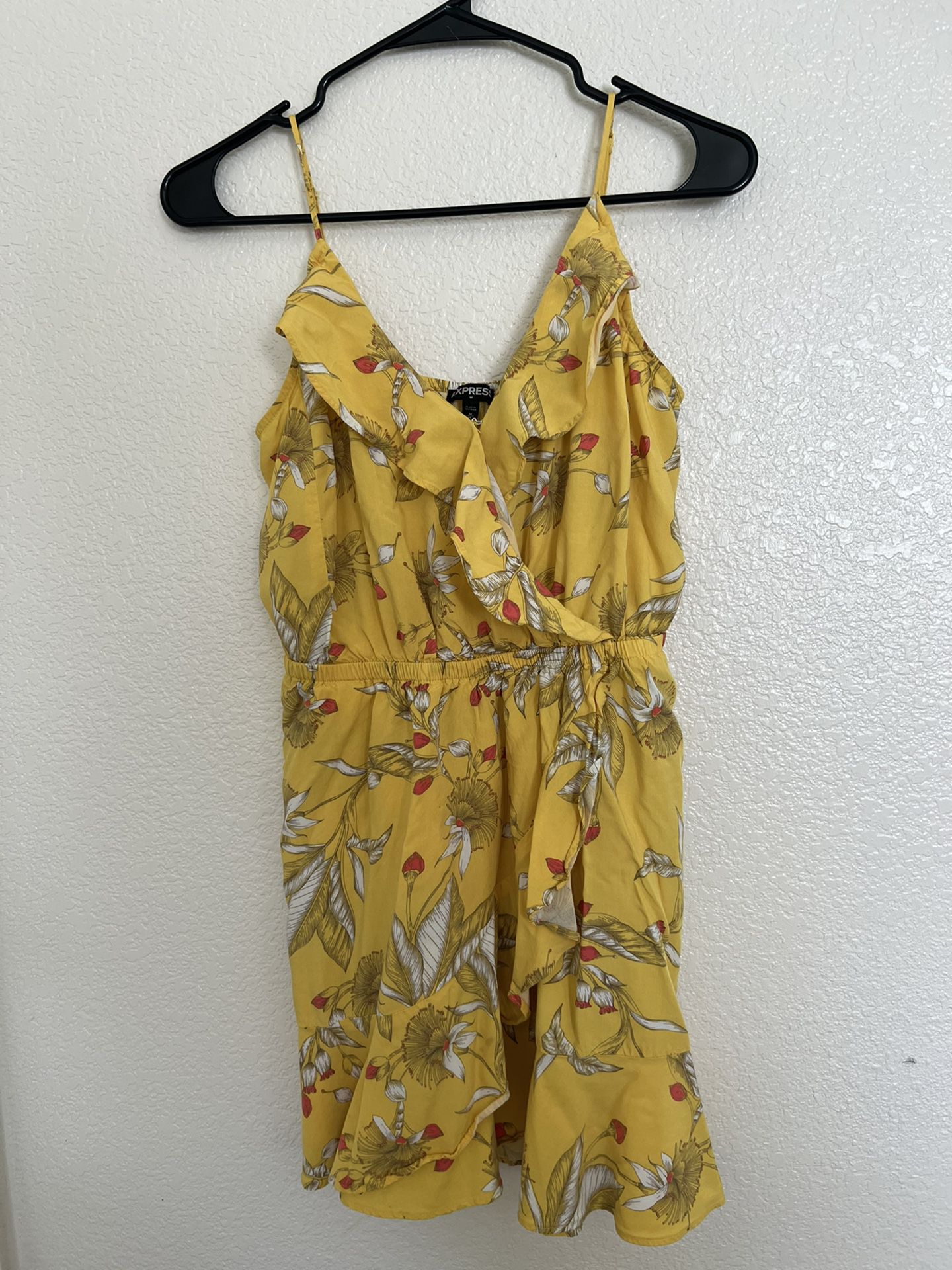 Express Women’s Sundress Yellow Floral Dress Size Medium 