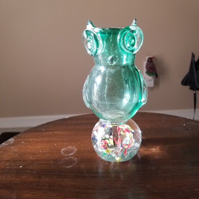 7" Owl Paperweight And Pen Holder