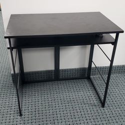 Foldable Black Desk Thumbnail
