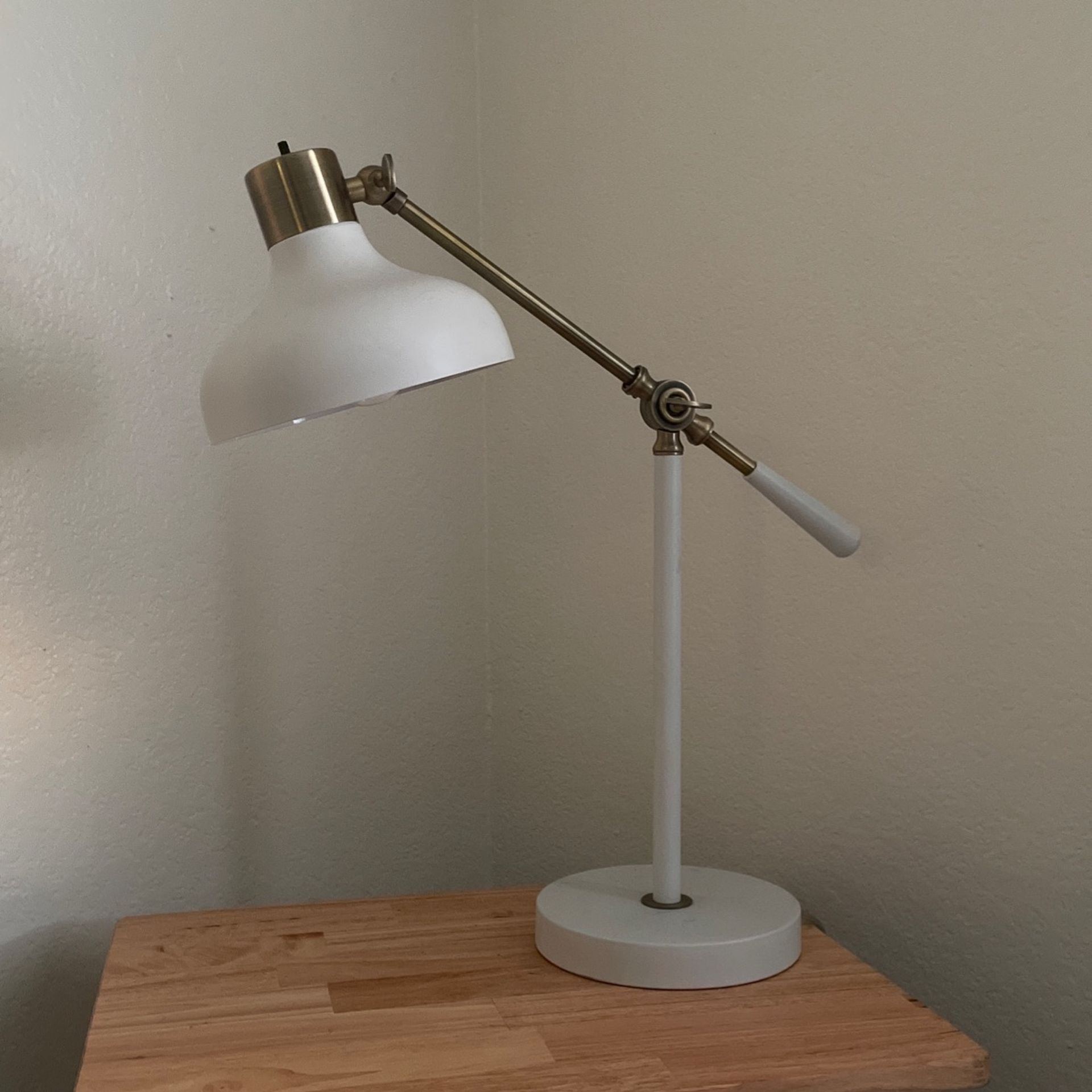Lamp White With Gold Brass