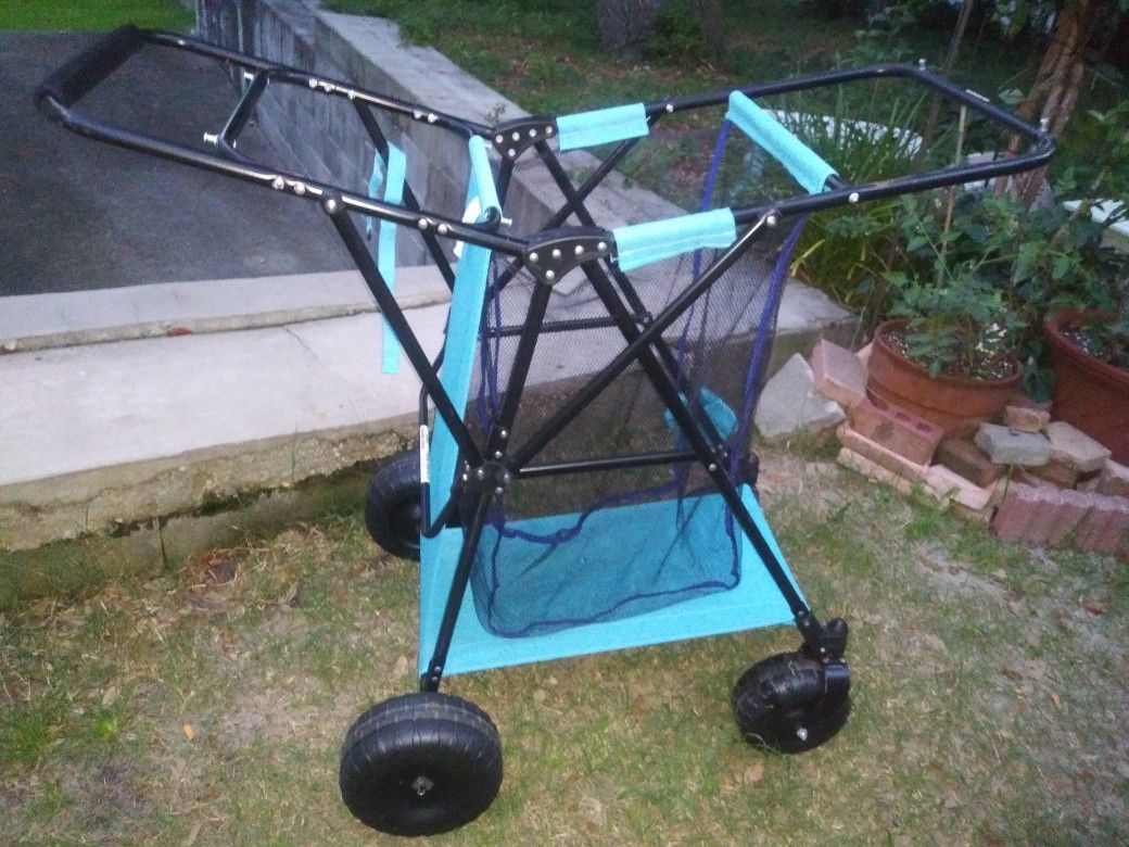 Rio Beach Wonder Wheeler Deluxe Beach - Hold Boogie Board, Umbrella Holder, Rubber Pneumatic Tires -Carries Up To Four Beach Chairs, Like New