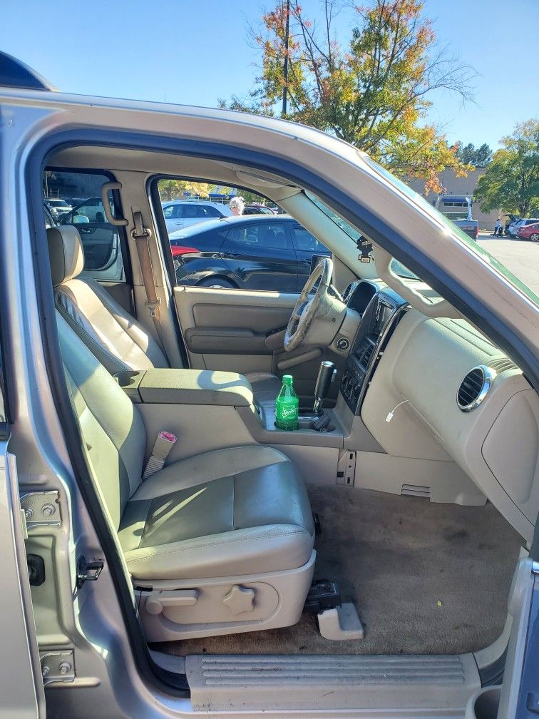2006 Ford Explorer