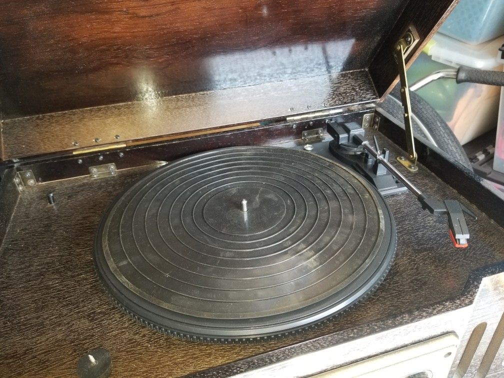 Anders Nicholson Record Player