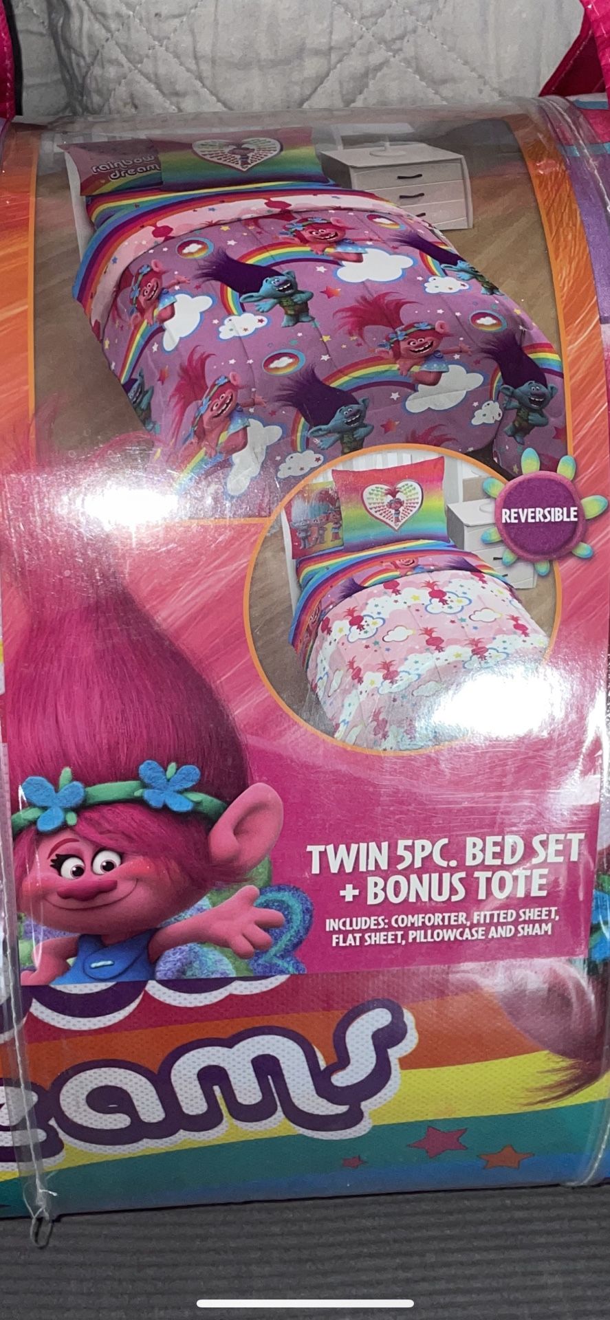 Trolls Bed Set