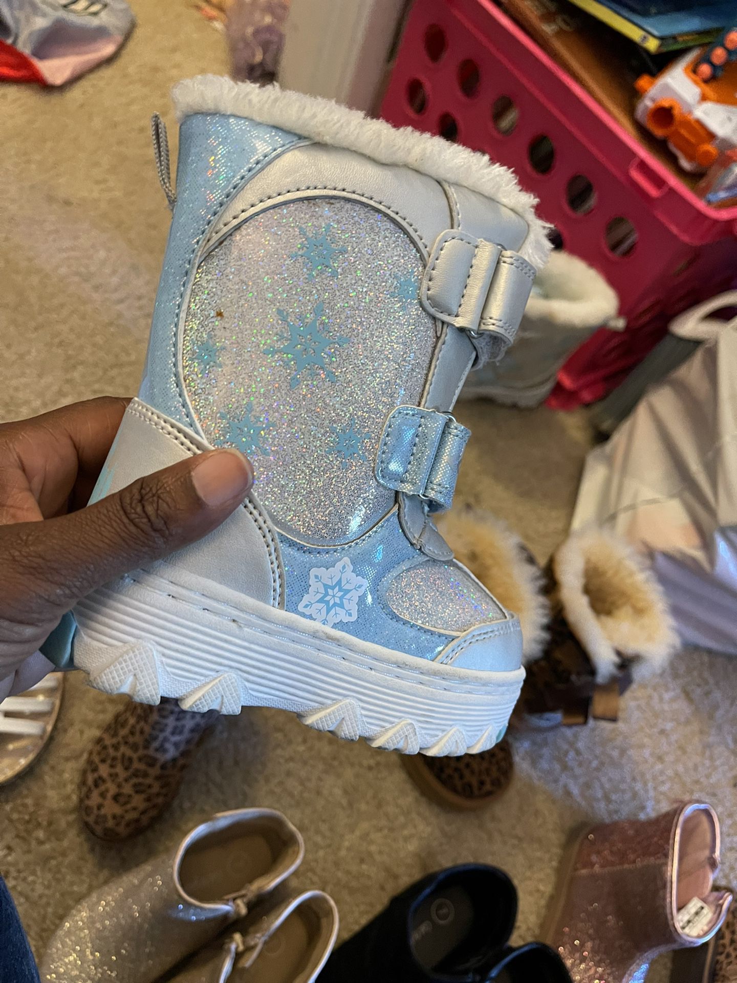 Frozen Snow Boots Size 7 Kids 